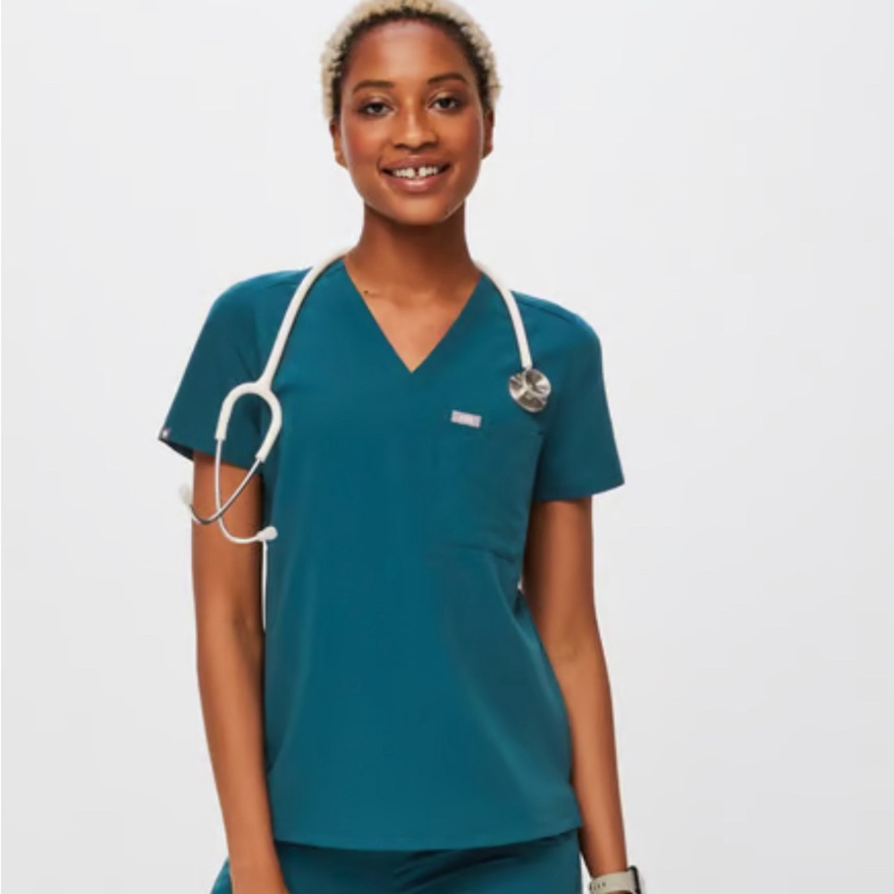 FIGS Catarina scrub top in pacific blue